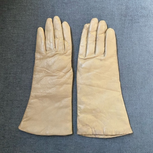 Vintage Van Raalte Tan Leather Gloves Size Medium - Picture 1 of 8